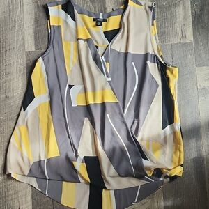 Stylish Women's Geometric Top - Yellow and Gray